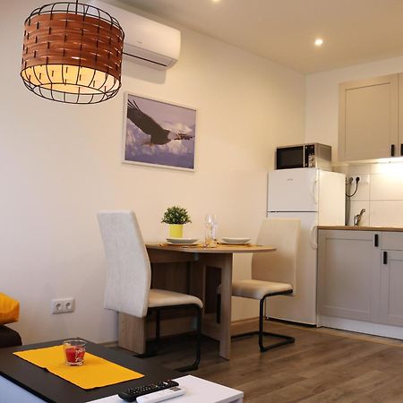 Rezeda Vendeghaz Apartment Fertohomok Exterior photo